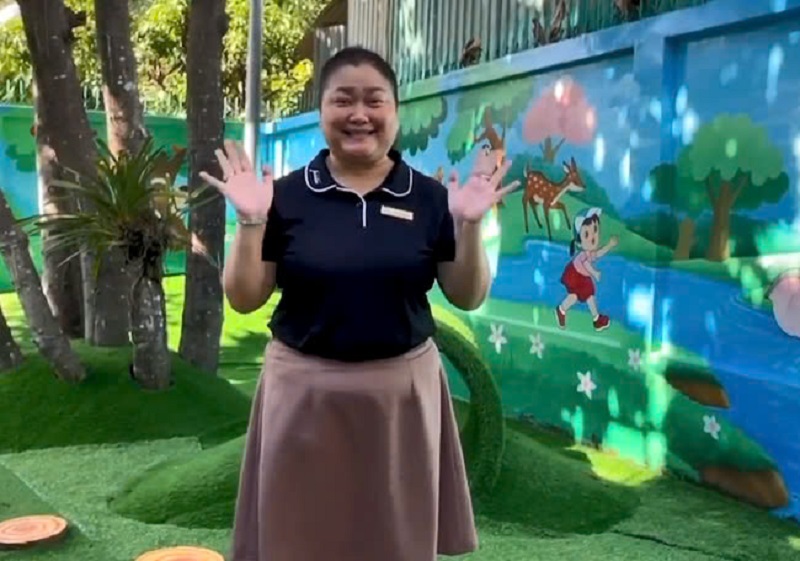vỗ theo nhịp bài Bánh Chưng Xanh .